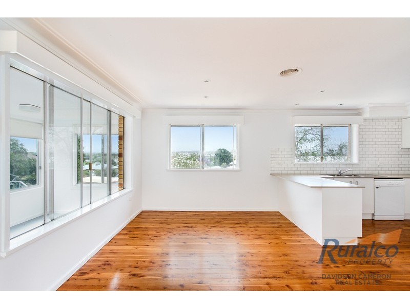 33 Johnston Street, Tamworth NSW 2340