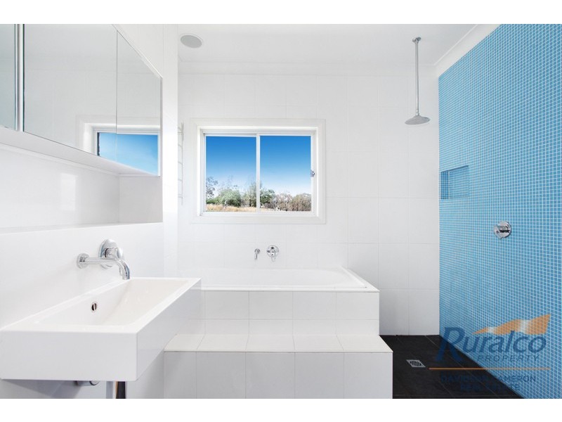 283a Eloura Road, Tamworth NSW 2340