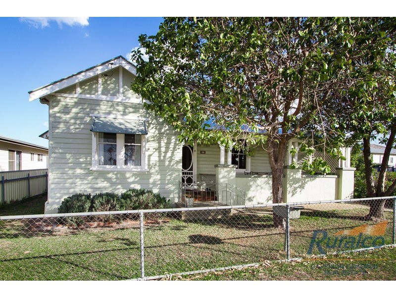 15 Gidley Street, Tamworth NSW 2340