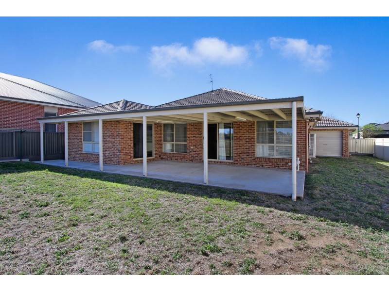 43 The Retreat, Tamworth NSW 2340