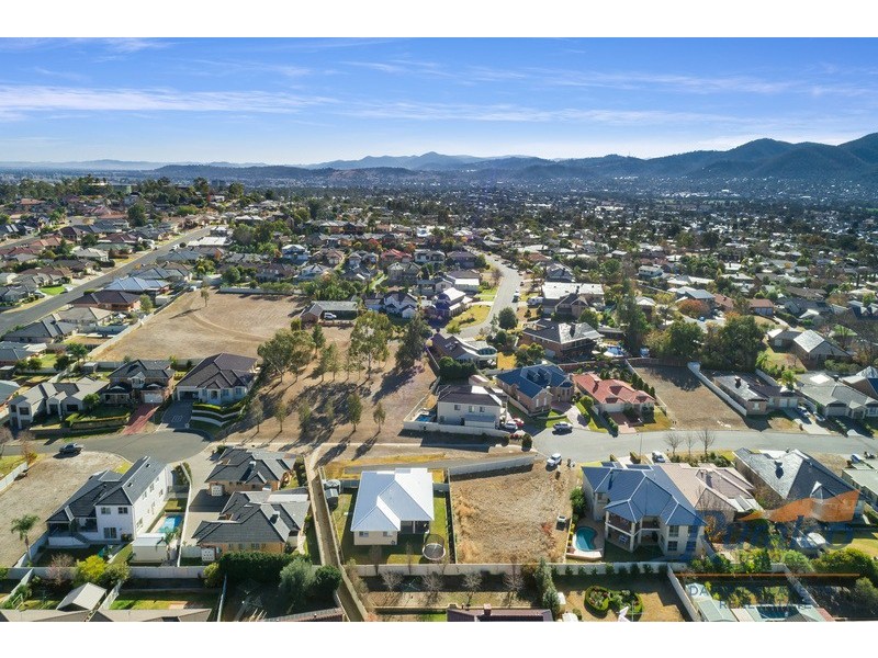 39 Ebony Close, Tamworth NSW 2340