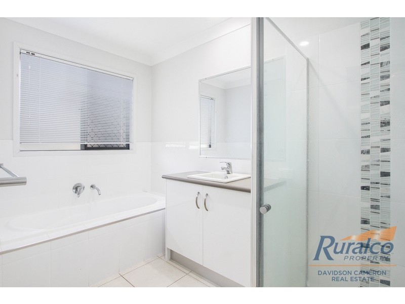 48 Tulipwood Crescent, Tamworth NSW 2340