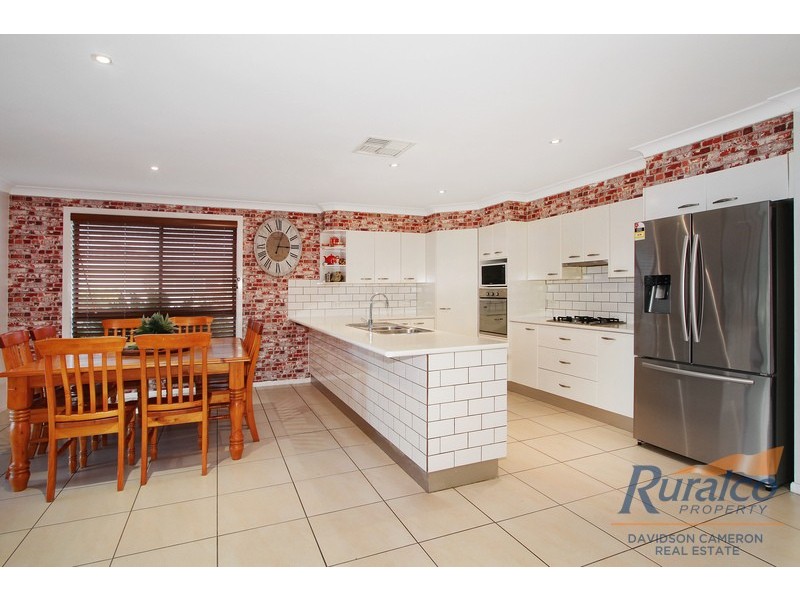 51 Warwick Road, Tamworth NSW 2340