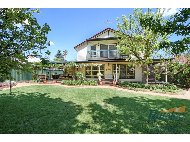 6 King Street, Tamworth NSW 2340