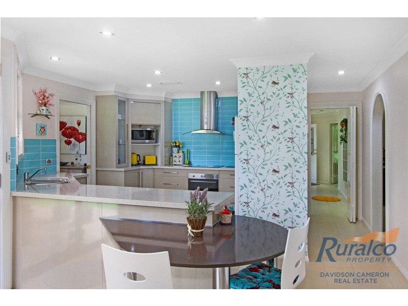 37 Urangera Drive, Tamworth NSW 2340