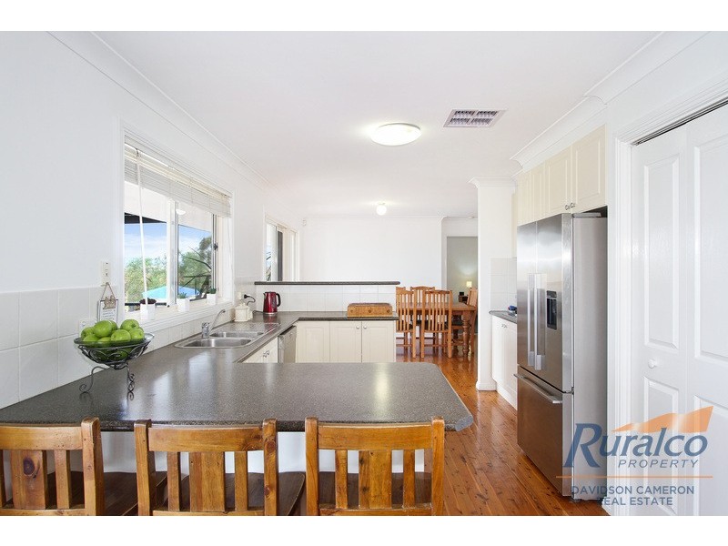 17 Lawrence Avenue, Tamworth NSW 2340