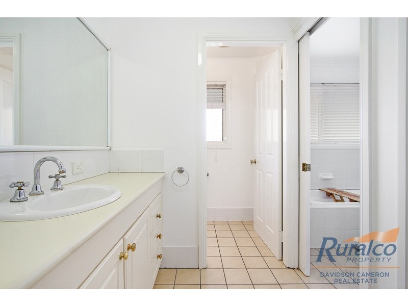 17 Lawrence Avenue, Tamworth NSW 2340