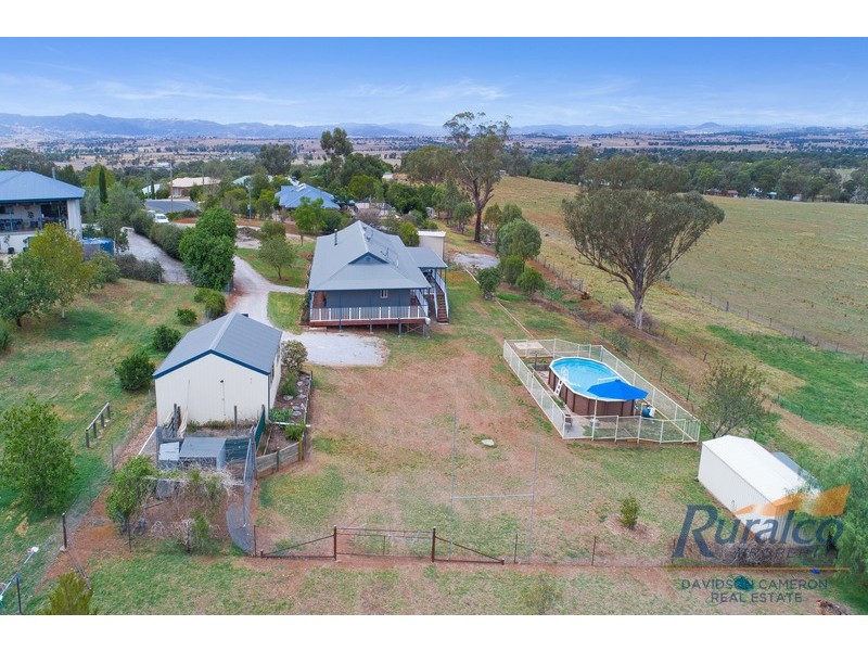 17 Lawrence Avenue, Tamworth NSW 2340