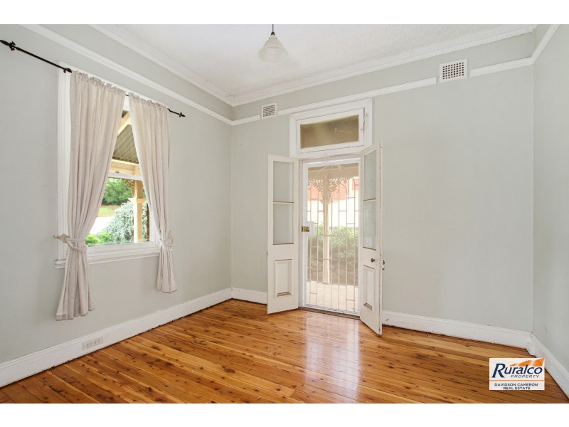 39 Upper Street, Tamworth NSW 2340