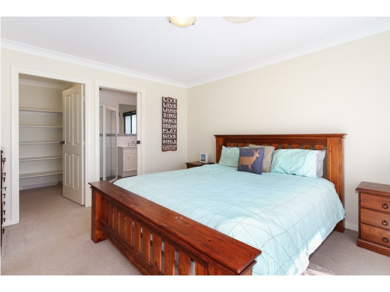 59 Boronia Drive, Tamworth NSW 2340