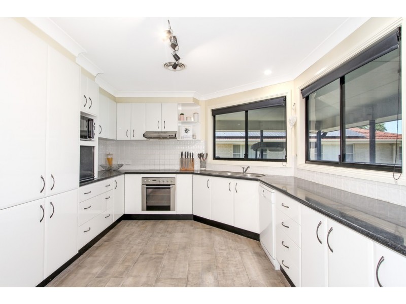 59 Boronia Drive, Tamworth NSW 2340
