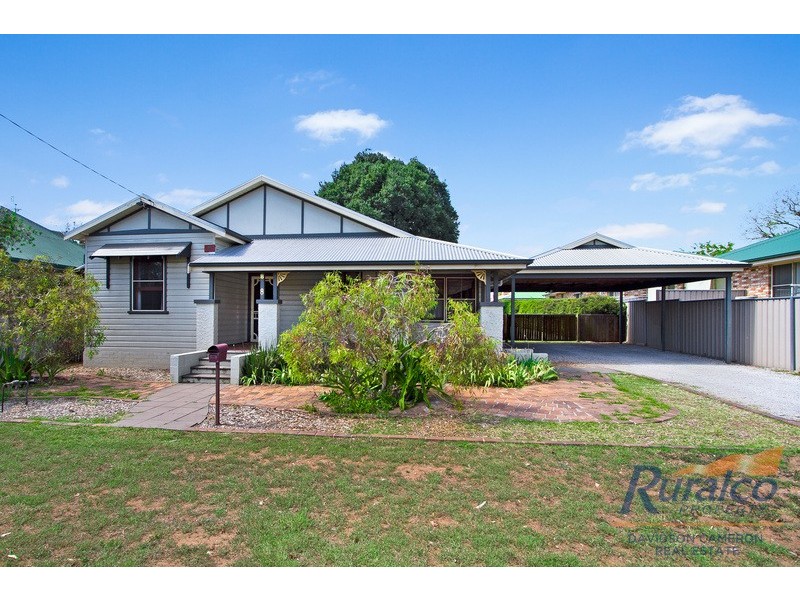8 North Street, Tamworth NSW 2340