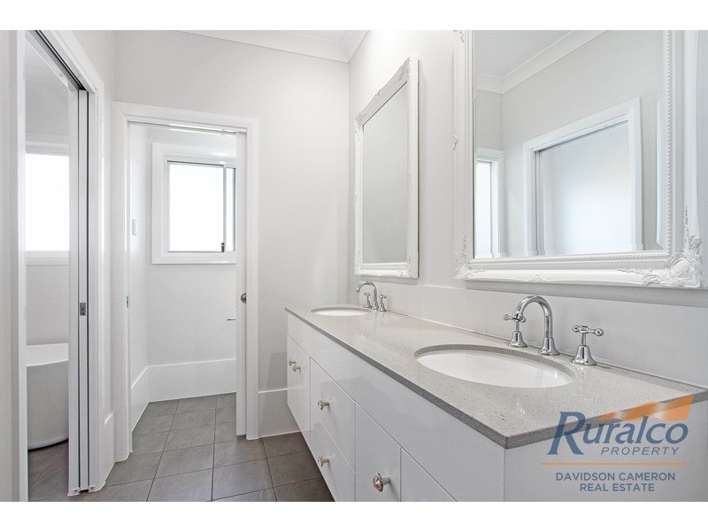 9 Bemboka Court, Tamworth NSW 2340