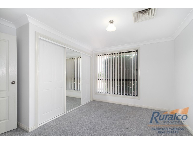 61 Harrier Parade, Tamworth NSW 2340