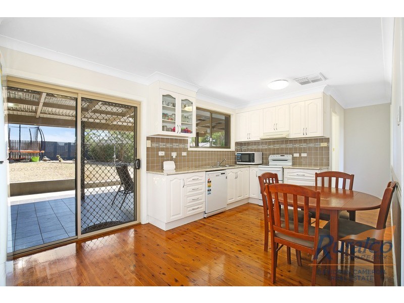 56 Kyooma Street, Tamworth NSW 2340