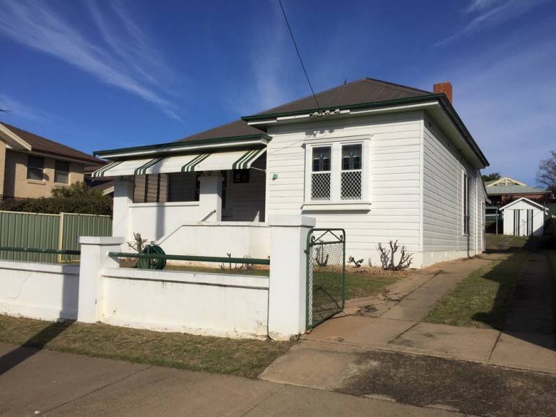 69A Church Street, Tamworth NSW 2340