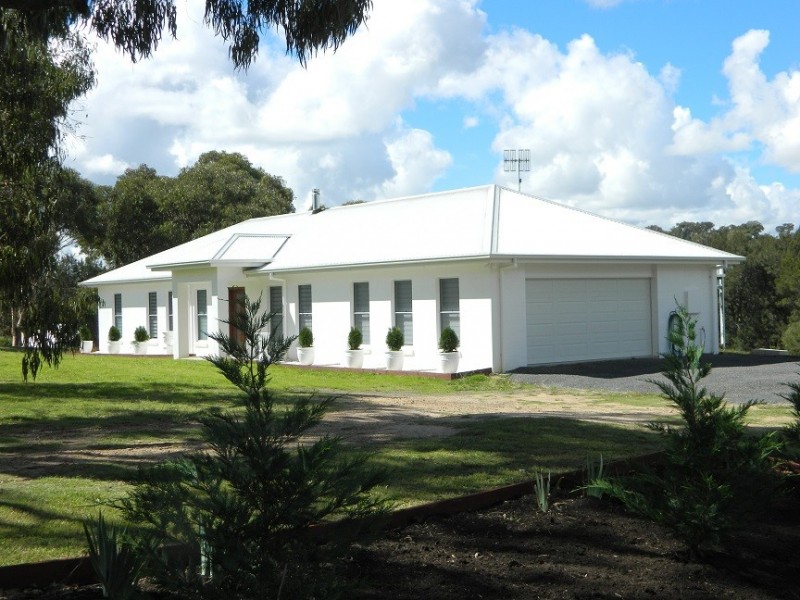 36 Caroline Street, Bendemeer NSW 2355