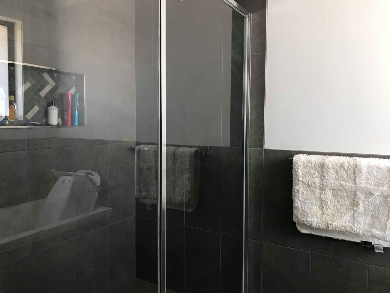 43 Falcon Drive, Tamworth NSW 2340