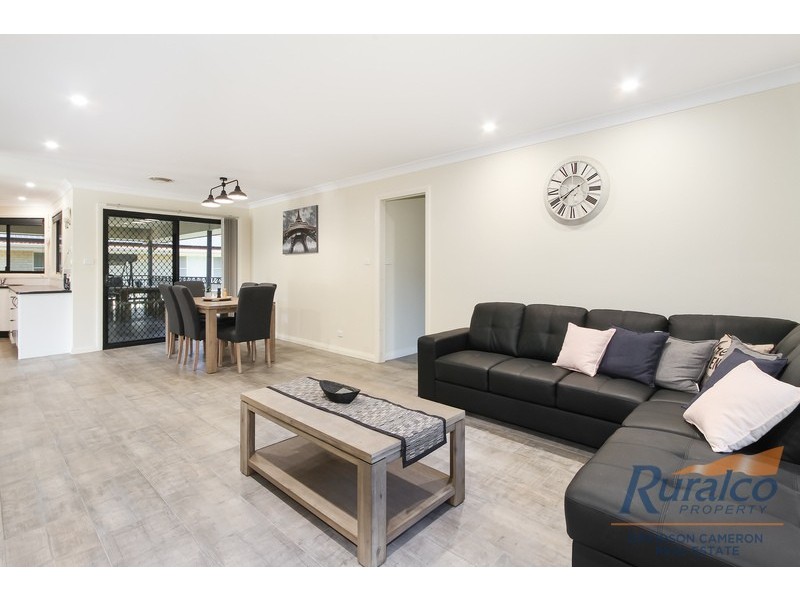 59 Boronia Drive, Tamworth NSW 2340