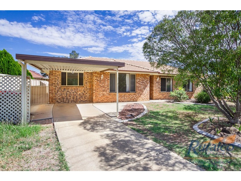 35 Flinders Street, Tamworth NSW 2340
