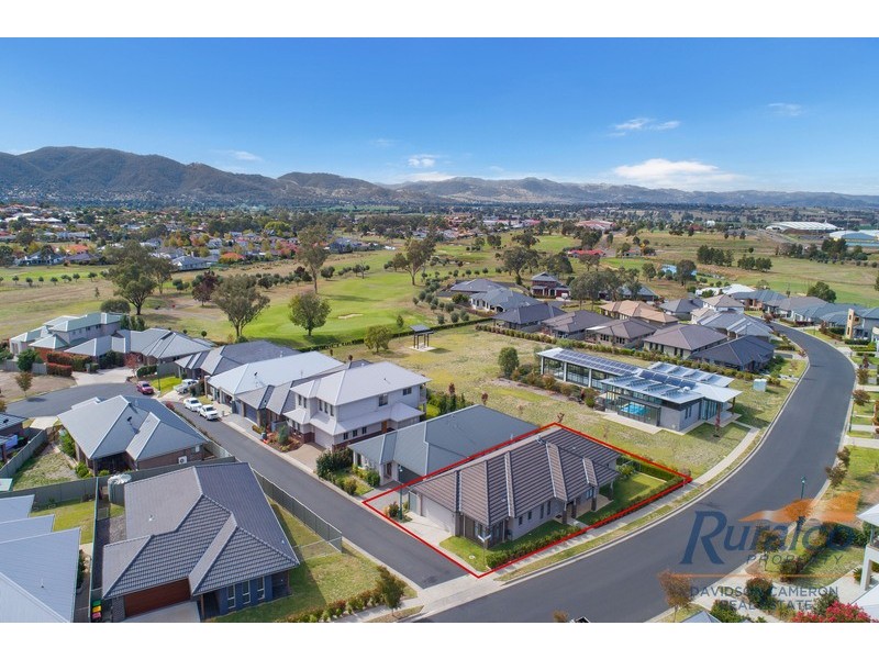 25 Sanctuary Place, Tamworth NSW 2340