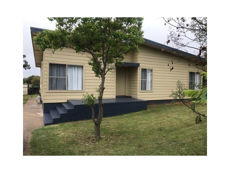 37 Hillvue Road, Tamworth NSW 2340