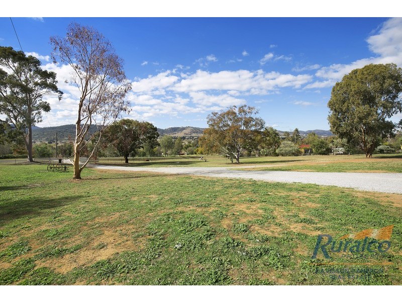 63 Dunoon Road, Tamworth NSW 2340