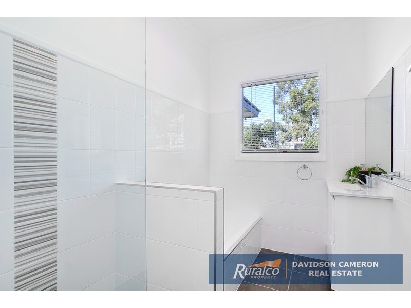 29 Holland Street, South Tamworth NSW 2340