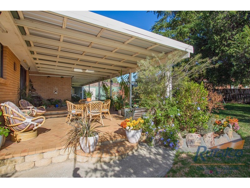 32 Osprey Way, Tamworth NSW 2340