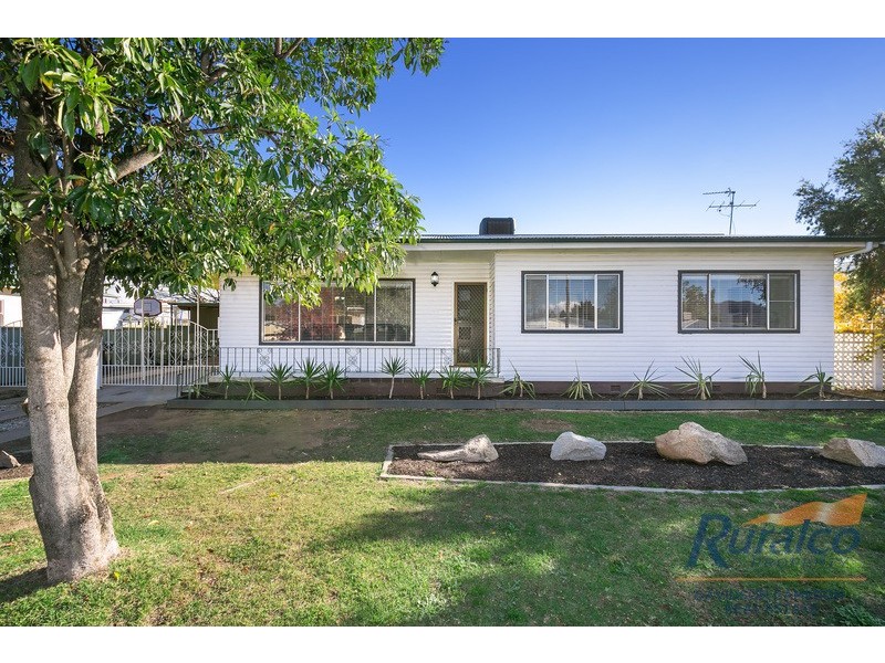 10 Churchill Street, Tamworth NSW 2340