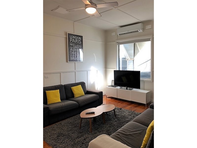 110 Denison Street, Tamworth NSW 2340