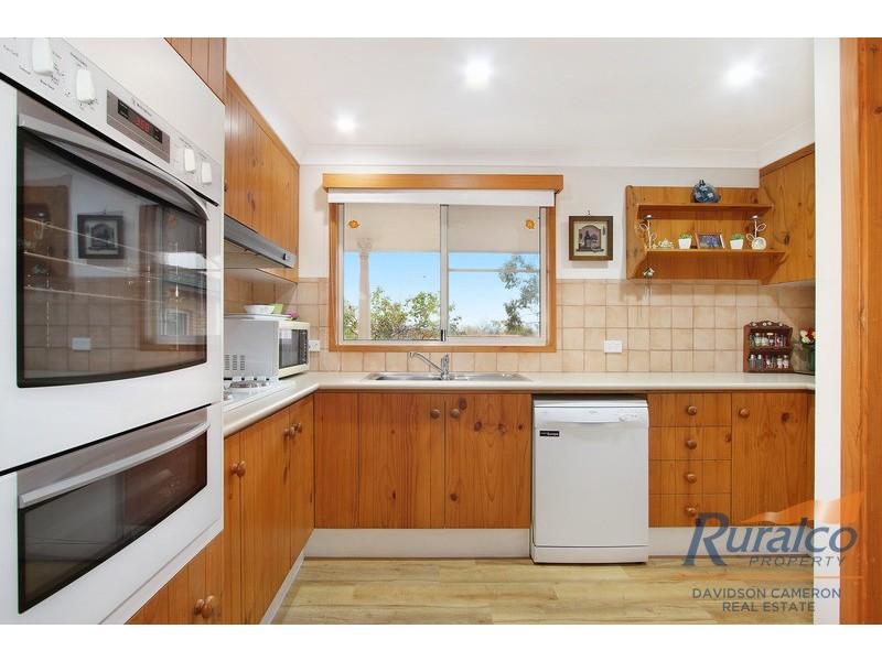 31 Camira Crescent, Tamworth NSW 2340