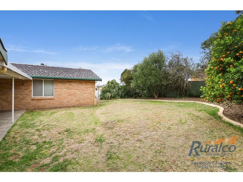31 Camira Crescent, Tamworth NSW 2340