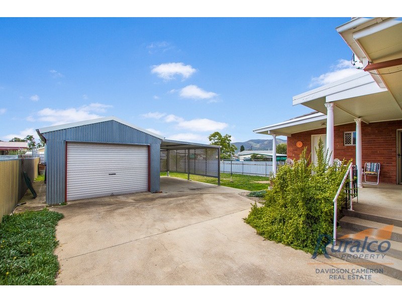 4 Campbell Street, Tamworth NSW 2340