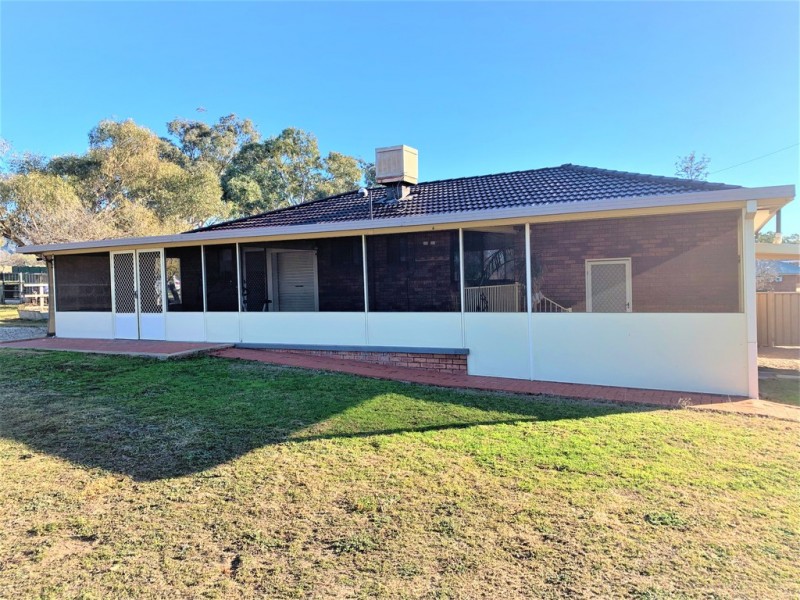 6 Hyson Street, Kootingal NSW 2352