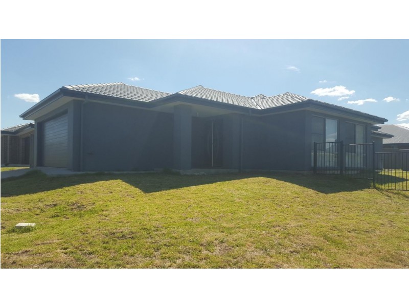 9 Gungurru Close, Calala NSW 2340