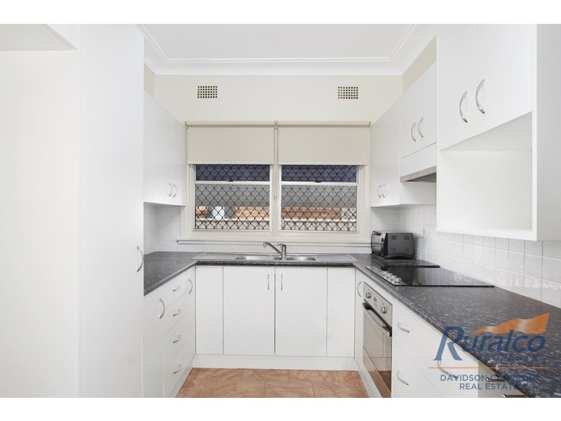 31 Bell Street, Tamworth NSW 2340