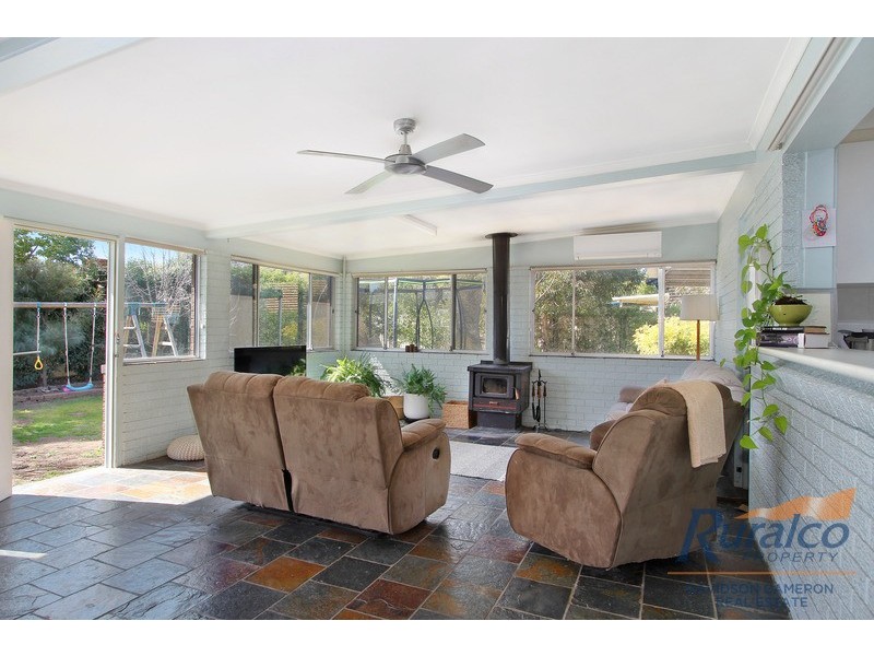 4 Waree Drive, Tamworth NSW 2340