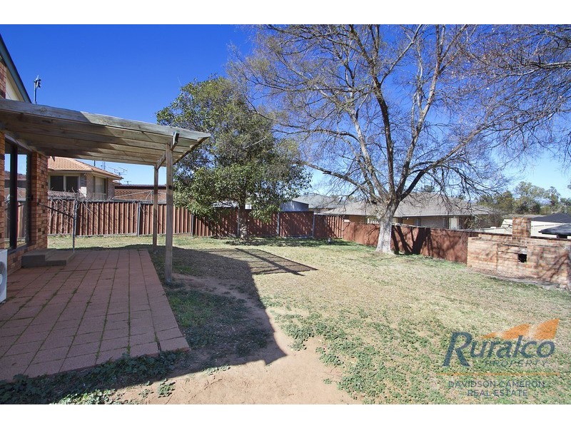 23 Glengarvin Drive, Tamworth NSW 2340