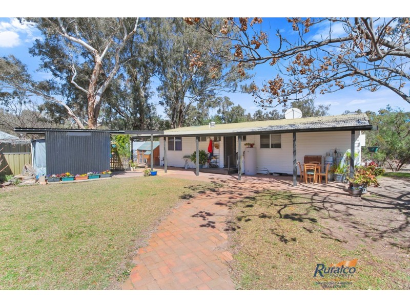 64 Davis Street, Currabubula NSW 2342