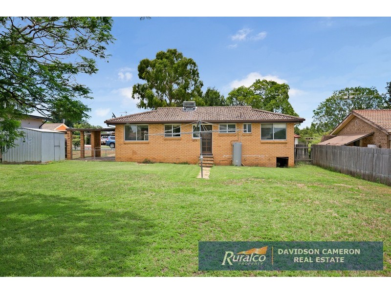 14 McDonald Crescent, Tamworth NSW 2340