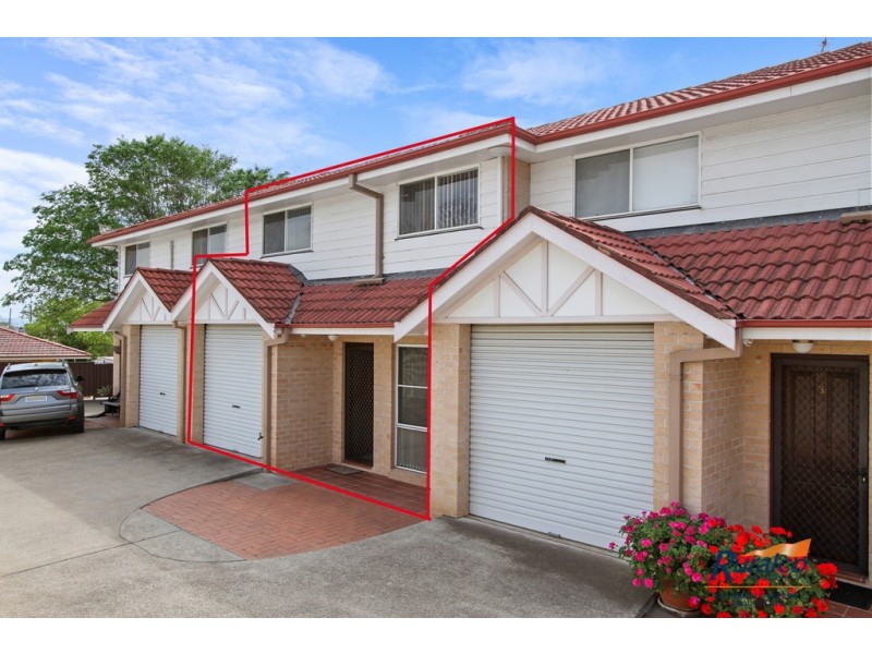2/73 Crown Street, West Tamworth NSW 2340