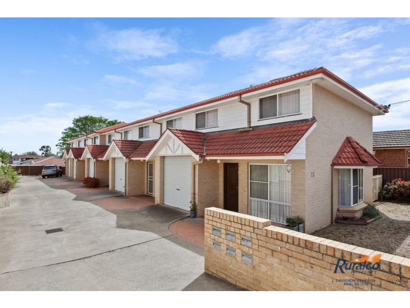 2/73 Crown Street, West Tamworth NSW 2340