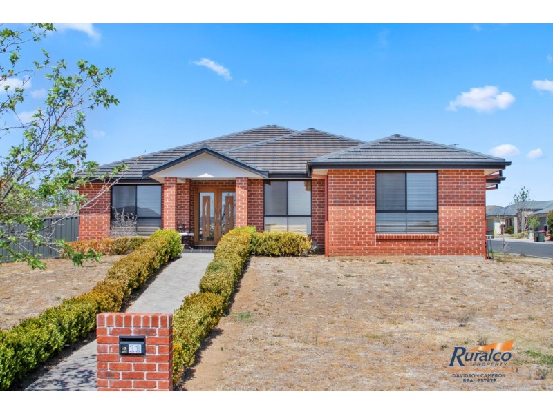 11 Verdelho Drive, Tamworth NSW 2340