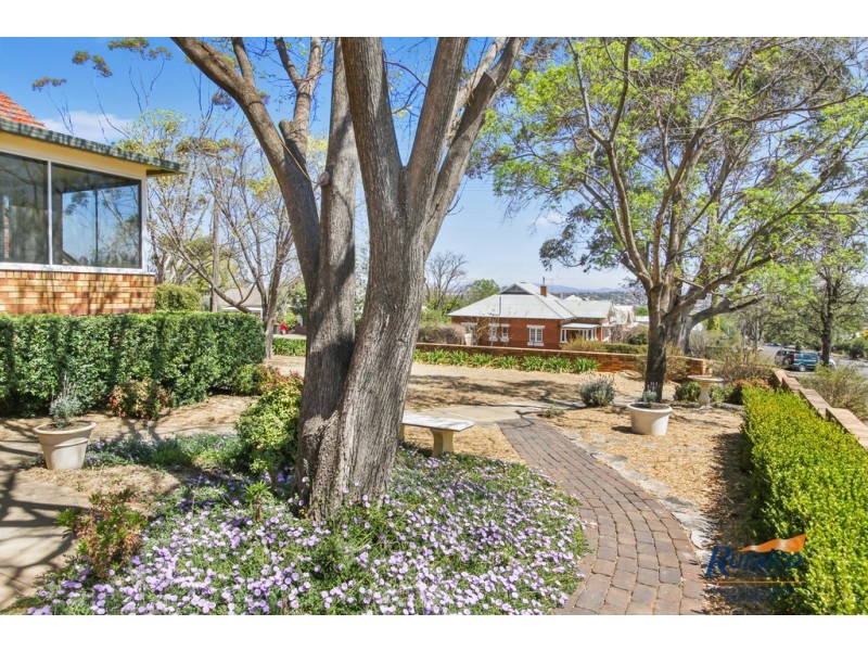 58 Raglan Street, Tamworth NSW 2340