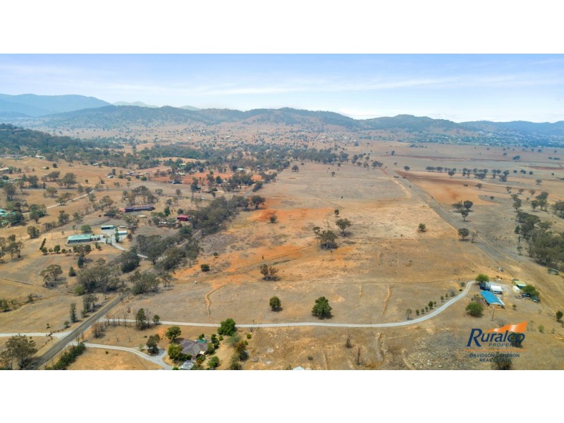 323 Bournes Lane, Tamworth NSW 2340