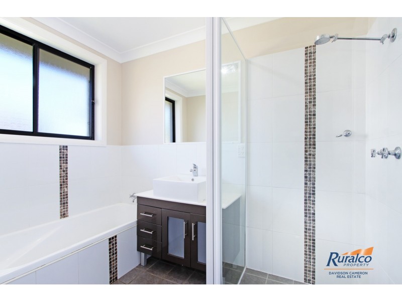 2 Wren Close, Tamworth NSW 2340