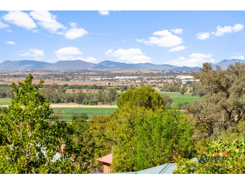 9 Bailey Avenue, Tamworth NSW 2340