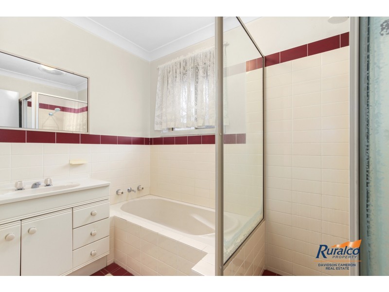 13 Bryan Street, Tamworth NSW 2340