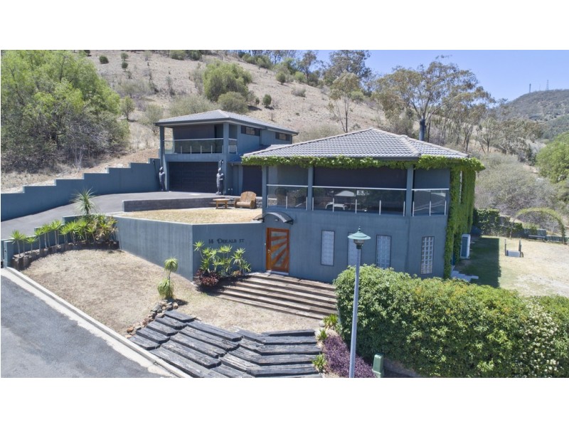 14 Dekalb Street, Tamworth NSW 2340